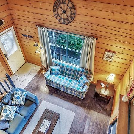3 Bedroom Log Cabin Condo Close To Everything! แบรนสัน ภายนอก รูปภาพ